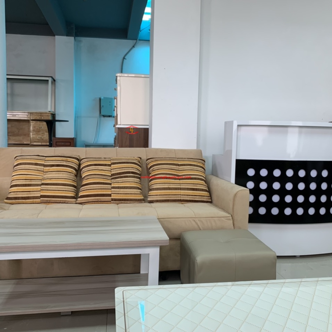 Sofa 12