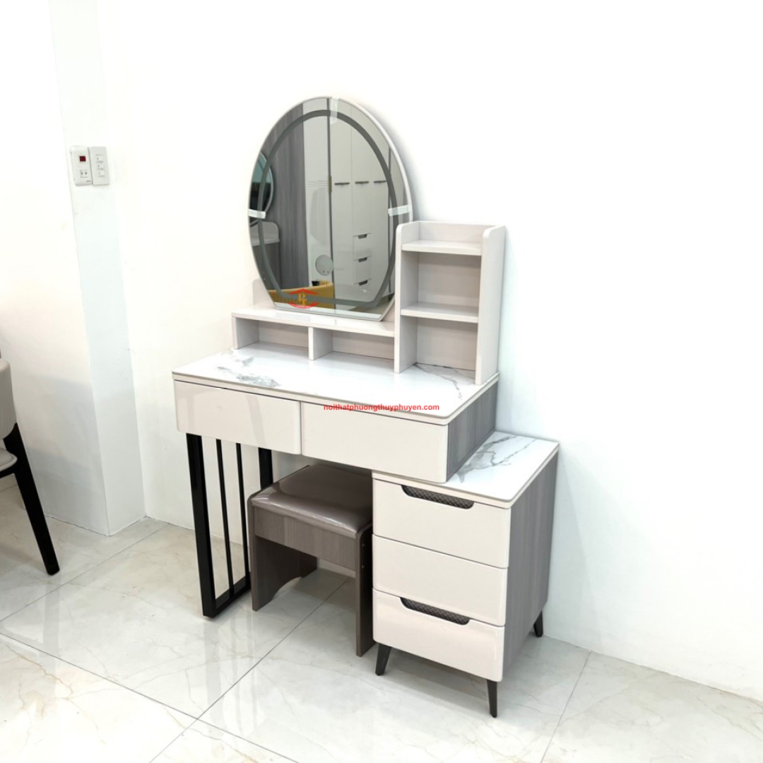 Bàn Trang Điểm 5