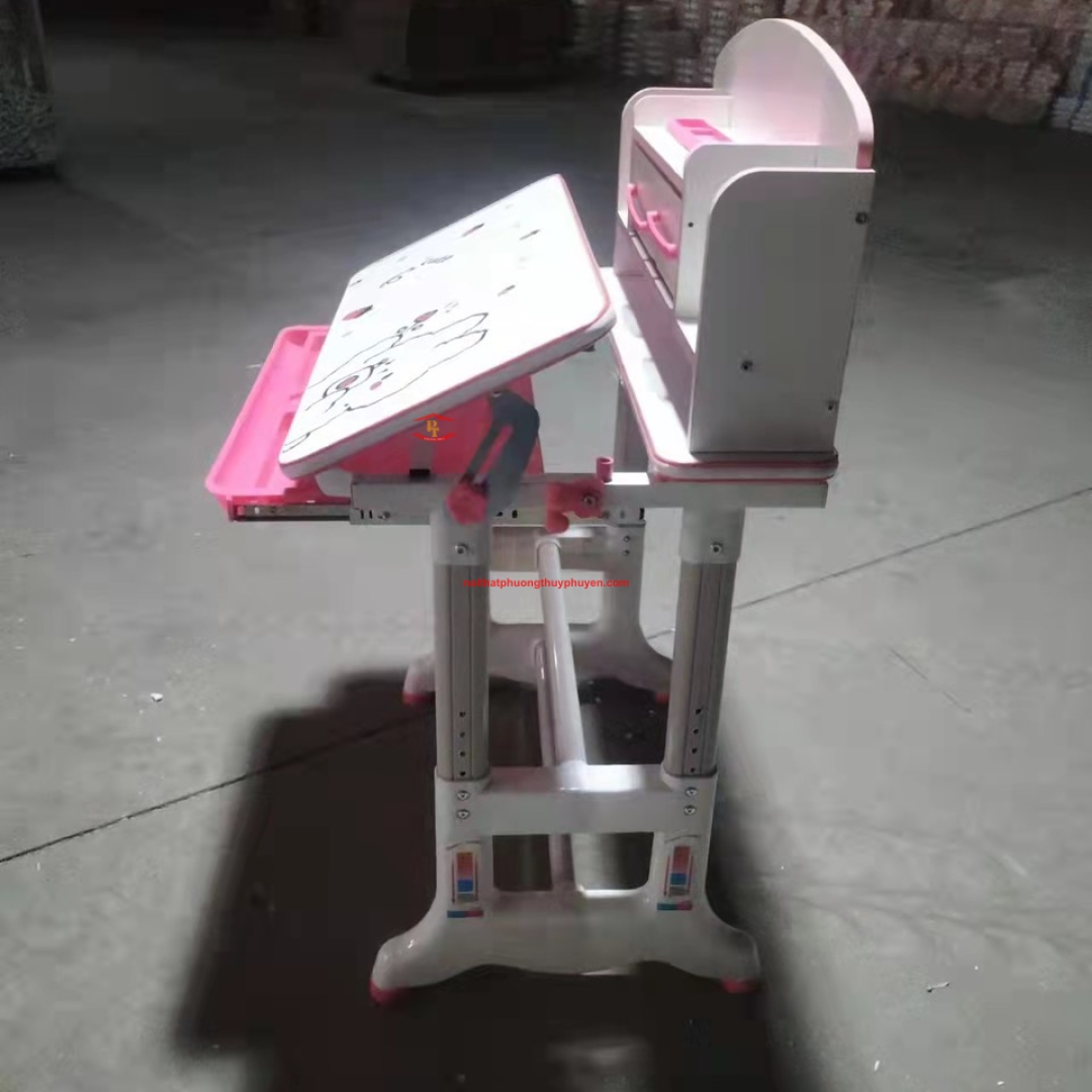 	Bàn Học Cho Bé 3