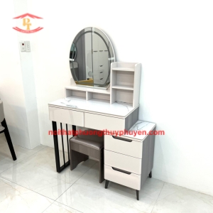 Bàn Trang Điểm 5